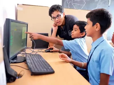 school-services-computer